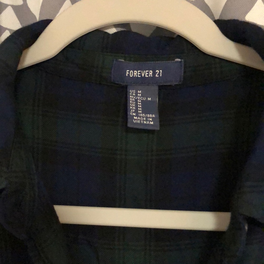 Forever21 flannel long sleeve shirt soft material